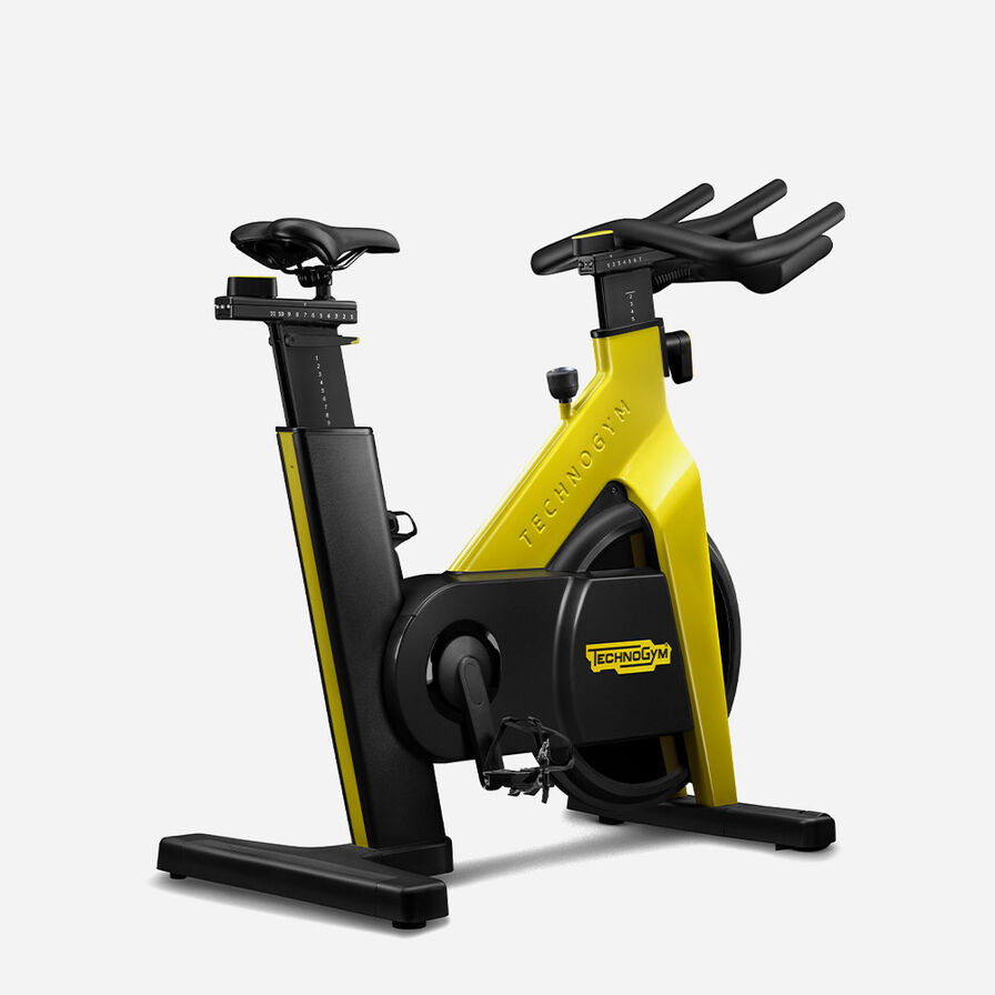 Велотренажер Technogym Group Cycle Ride